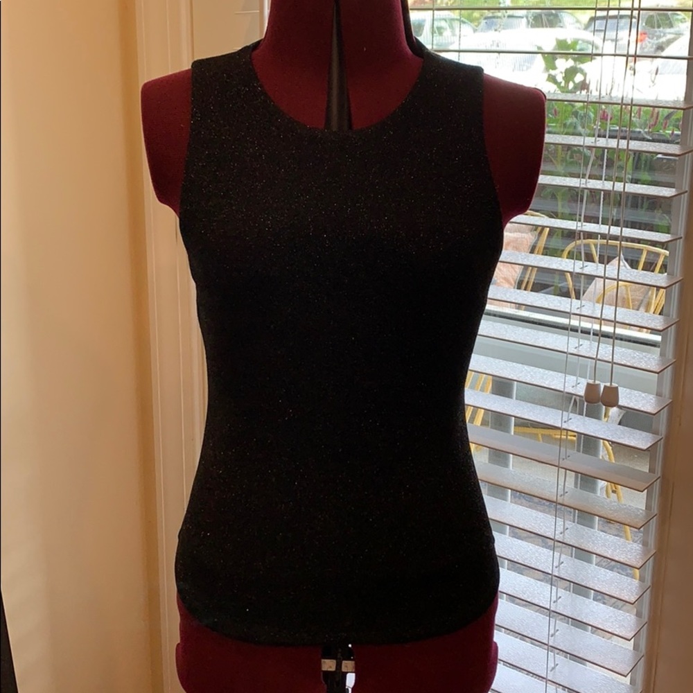 NWOT Express keyhole back sparkle top